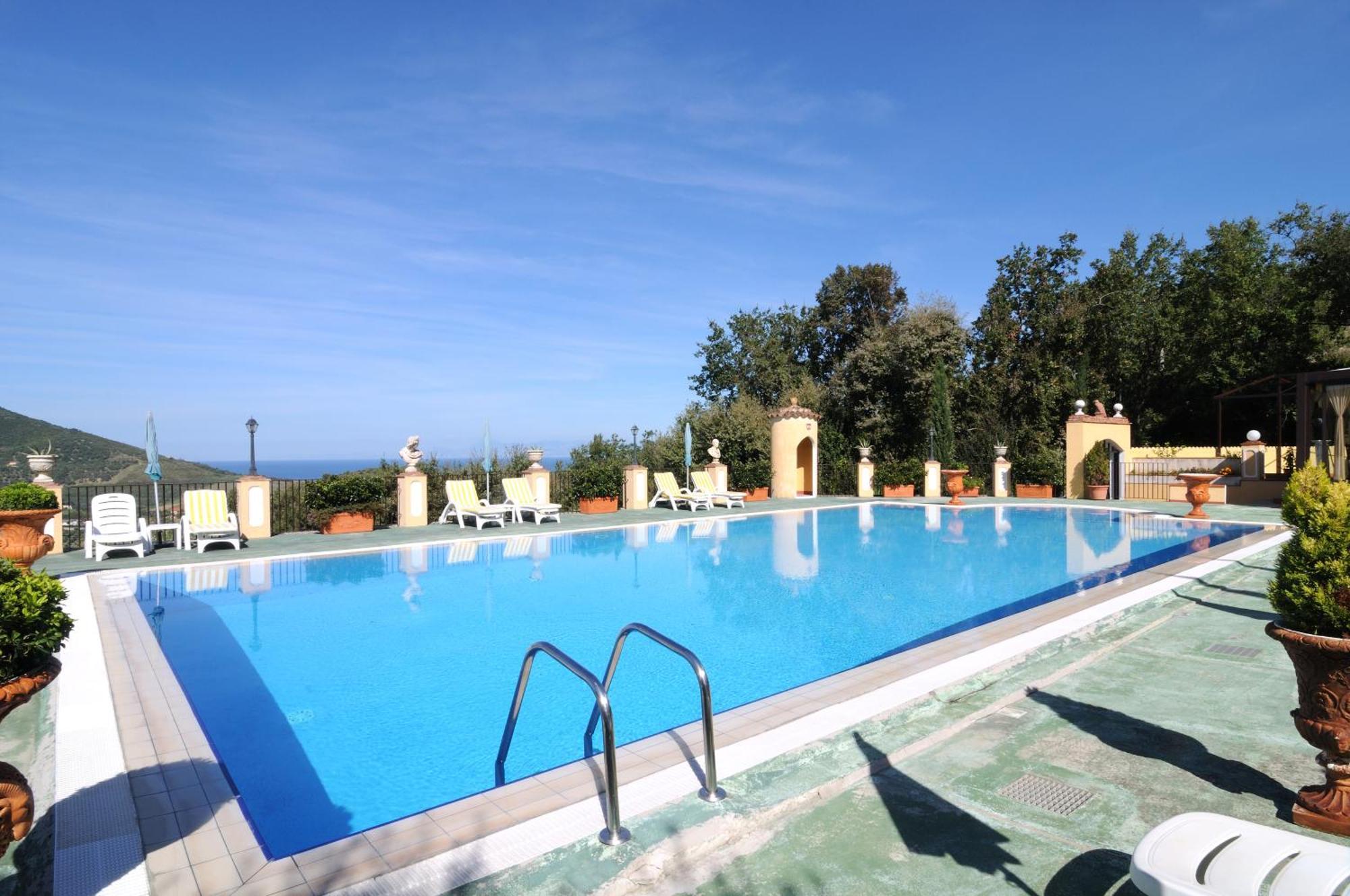 Hotel Villa La Colombaia Agropoli Exterior photo
