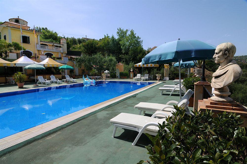 Hotel Villa La Colombaia Agropoli Exterior photo