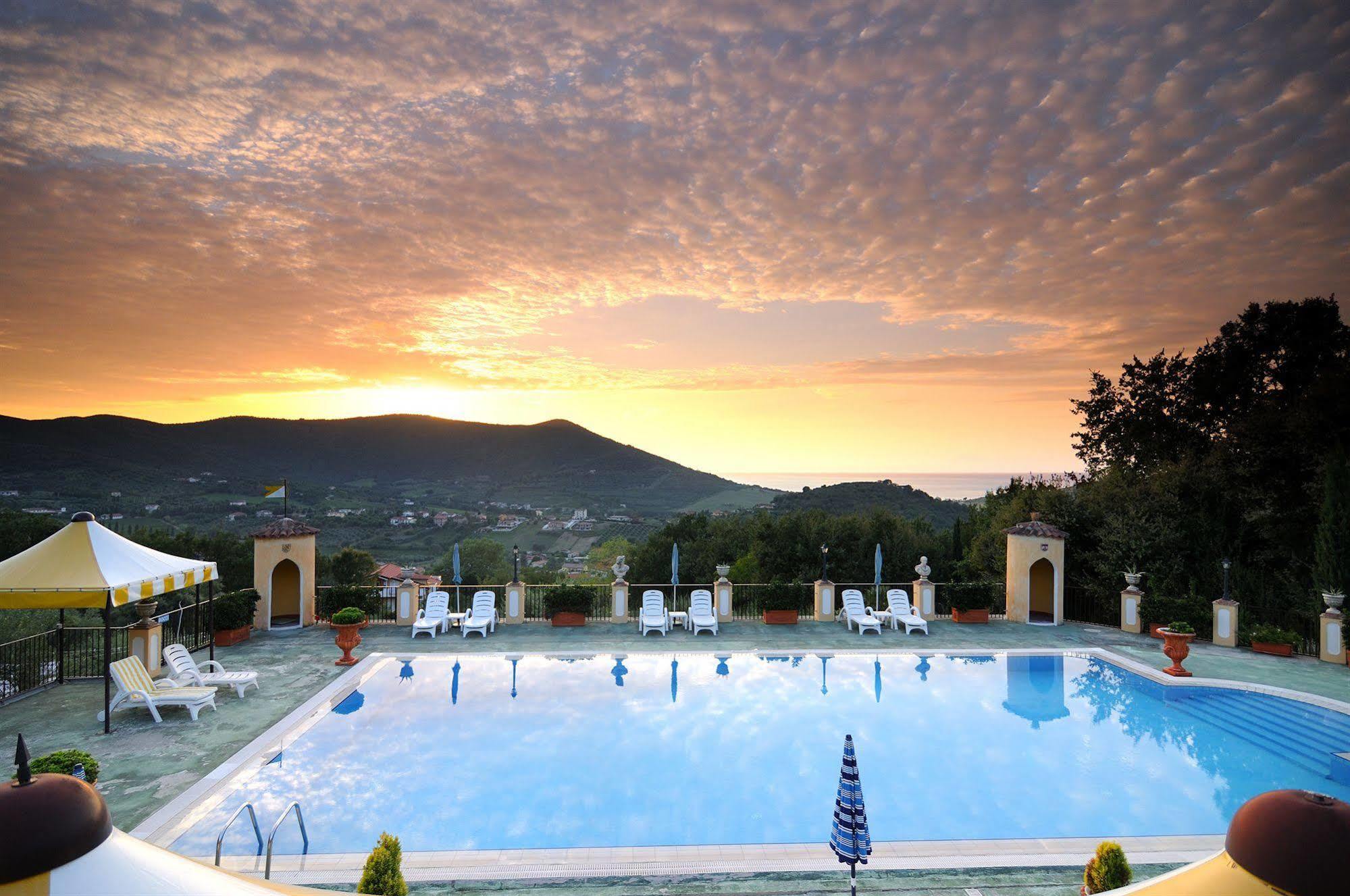 Hotel Villa La Colombaia Agropoli Exterior photo
