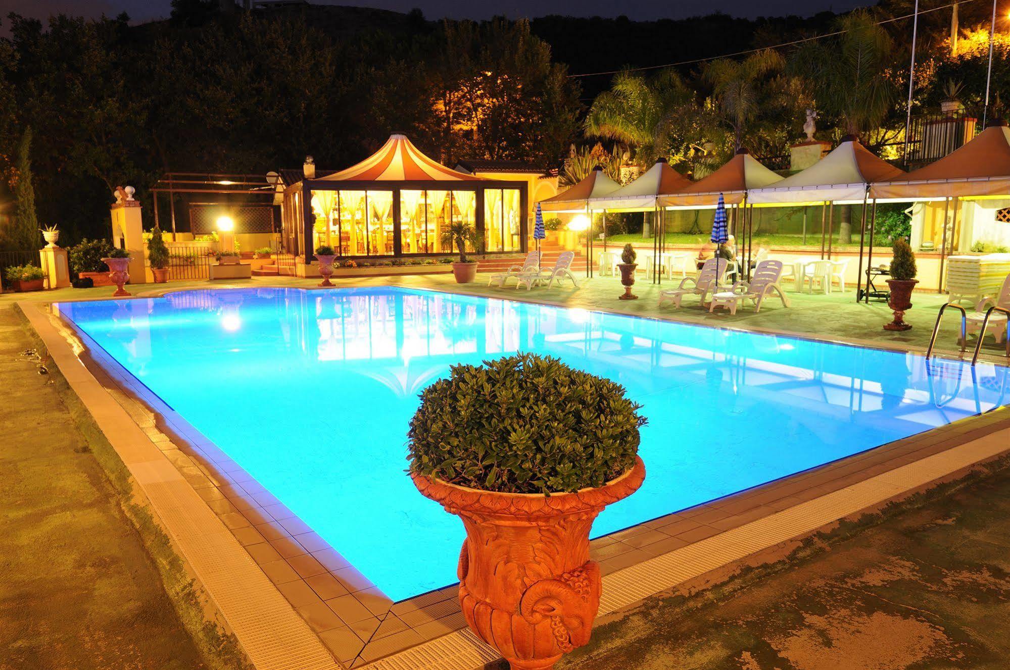 Hotel Villa La Colombaia Agropoli Exterior photo