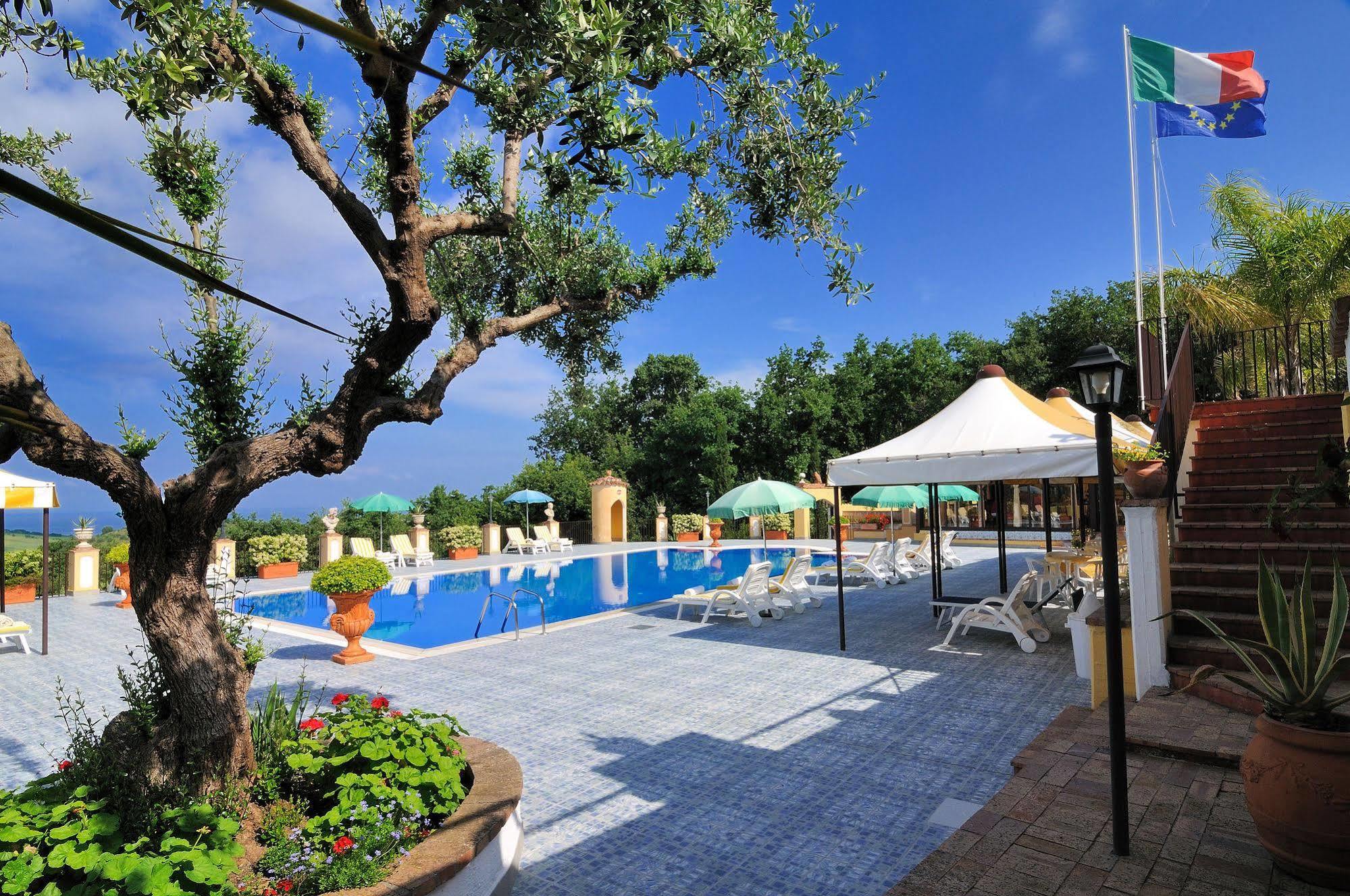 Hotel Villa La Colombaia Agropoli Exterior photo