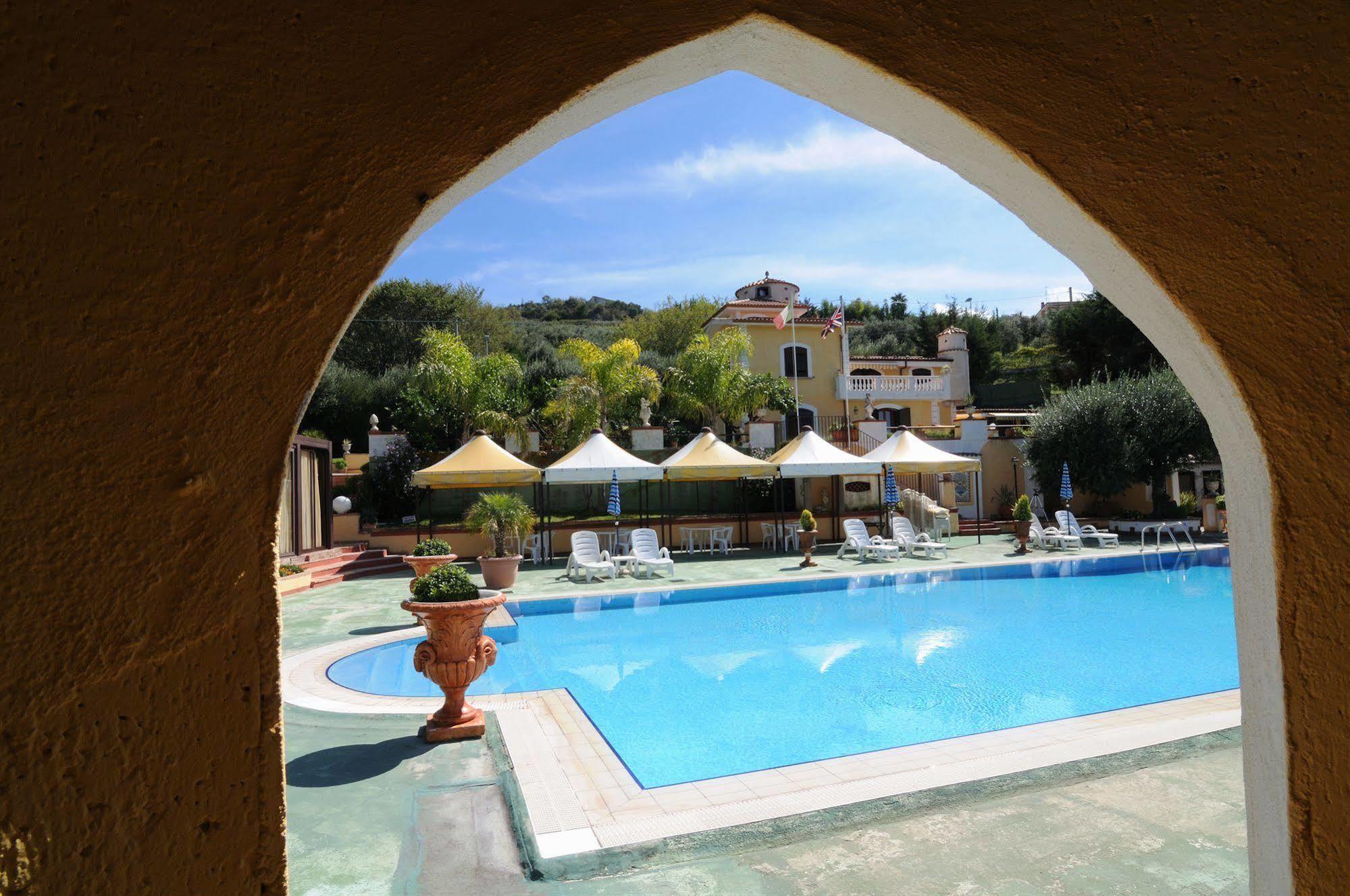 Hotel Villa La Colombaia Agropoli Exterior photo